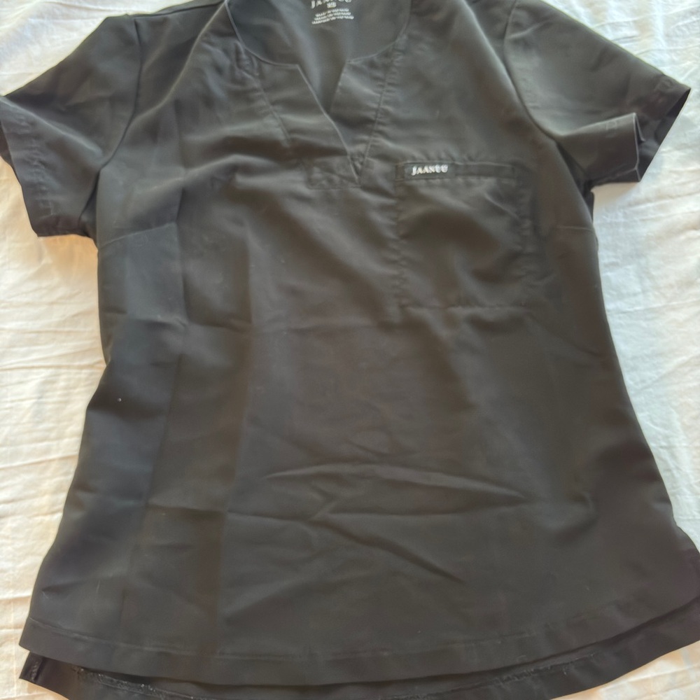 Jaanuu Classic Black Scrub Top
